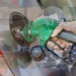 جزئیات جلسه جنجالی مجلس و دولت پیرامون افزایش قیمت بنزین