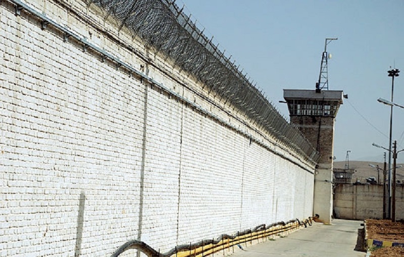 عامل فرار زندانیان از زندان پارسیلون خرم آباد انفجار دیواره‌ها نبوده است